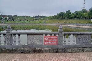 Cấm tắm, bơi lội tại khu vực Ao cá Bác Hồ, tổ 4 - phường Tân Phong