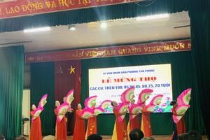 UBND phường Tân Phong tổ chức Lễ mừng thọ cho người cao tuổi năm 2023