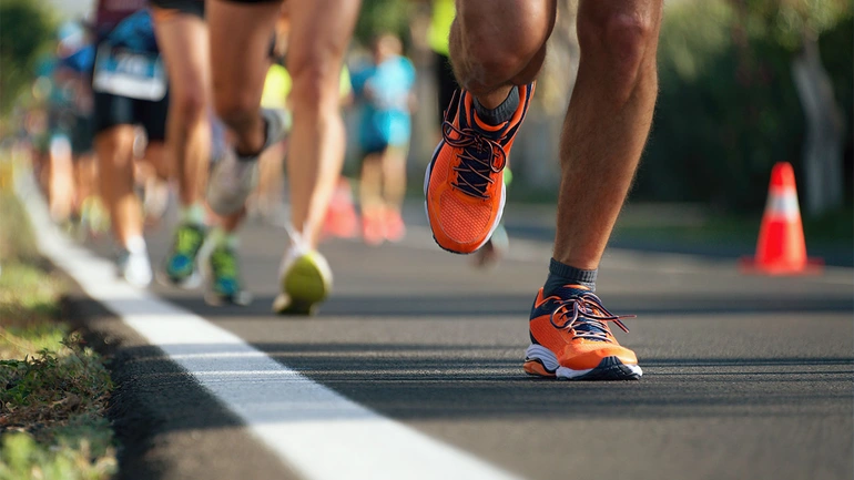 Tham gia chạy bán marathon, vận động viên 45 tuổi tử vong - 1